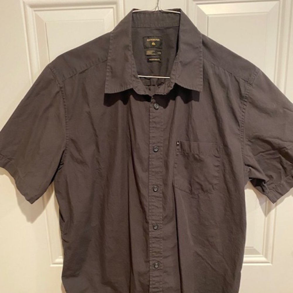 Quick Silver Short Sleeve Shirt